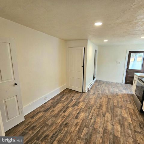 2005 W MAIN ST, Norristown, PA 19403