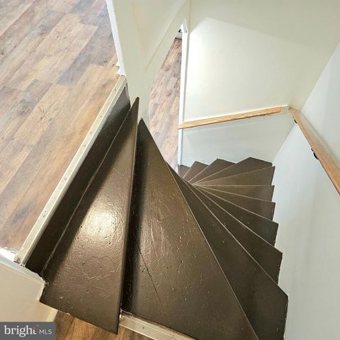 2005 W MAIN ST, Norristown, PA 19403