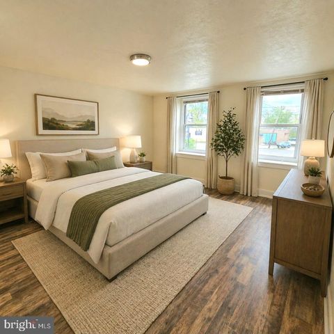 2005 W MAIN ST, Norristown, PA 19403