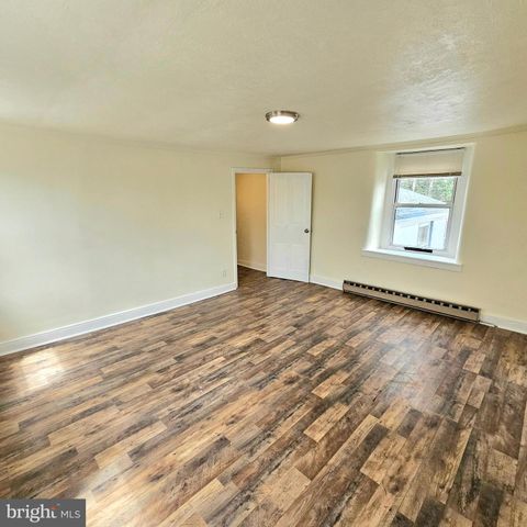 2005 W MAIN ST, Norristown, PA 19403