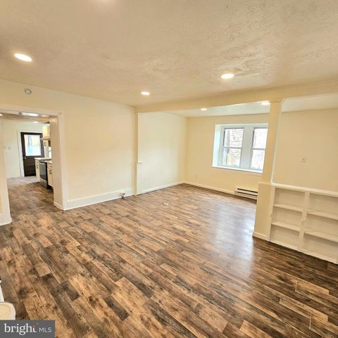 2005 W MAIN ST, Norristown, PA 19403