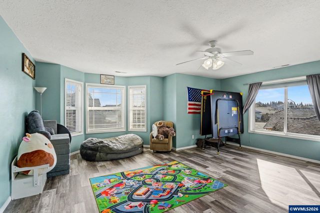 7503 Shadowwood St NE, Keizer, OR 97303