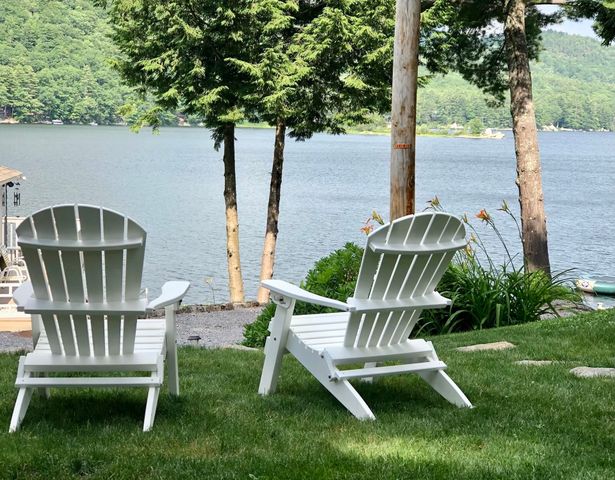 36 Oakdale Road, Bradford, NH 03221