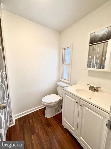 7 OAK DR, Spring City, PA 19475