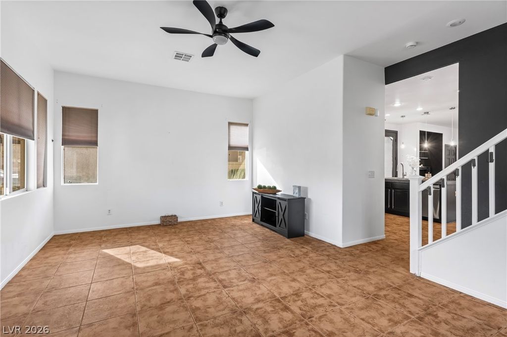 688 Canfield Point Avenue, Las Vegas, NV 89183 — photo 5