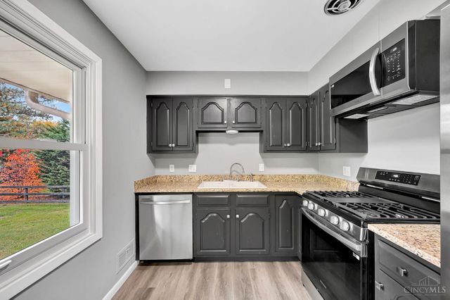 1610 Bloomingdale Avenue, Cincinnati, OH 45230