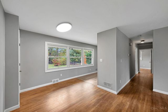 1610 Bloomingdale Avenue, Cincinnati, OH 45230