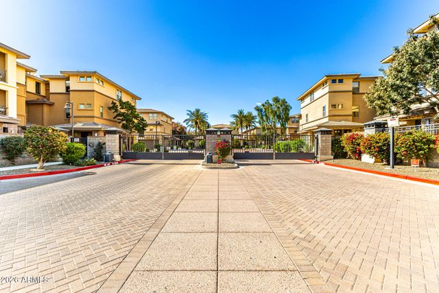 17850 N 68TH Street 1113, Phoenix, AZ 85054