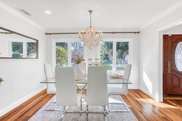 1065 Ray Avenue, Los Altos, CA 94022