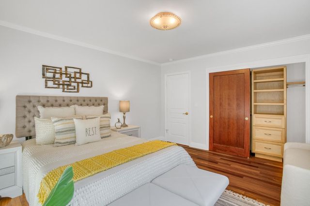 1065 Ray Avenue, Los Altos, CA 94022