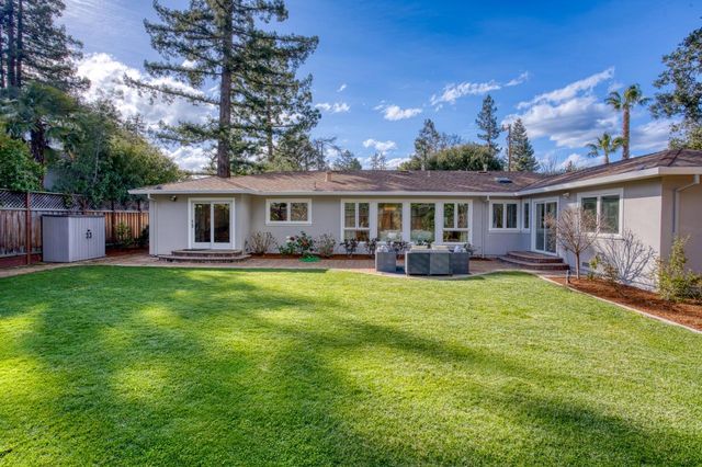 1065 Ray Avenue, Los Altos, CA 94022