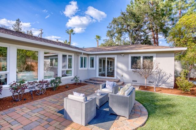 1065 Ray Avenue, Los Altos, CA 94022