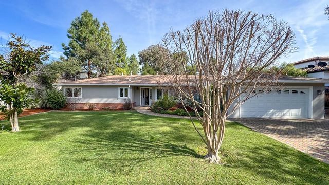 1065 Ray Avenue, Los Altos, CA 94022
