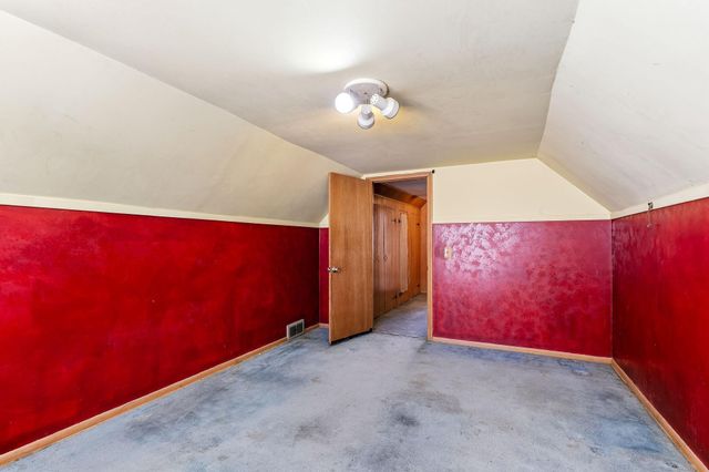 820 Point Douglas Road S, Saint Paul, MN 55119