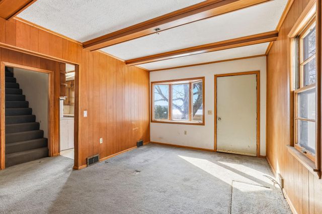 820 Point Douglas Road S, Saint Paul, MN 55119