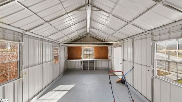 1145 Turkey Farm Road, Chesnee, SC 29323