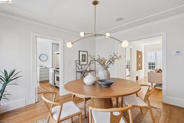 254 Wildwood Ave, Piedmont, CA 94610