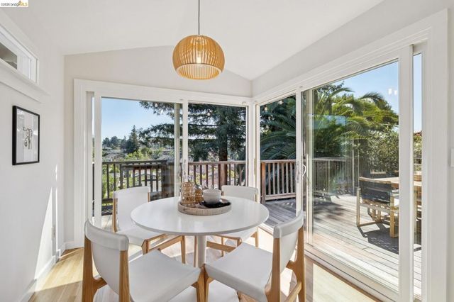 254 Wildwood Ave, Piedmont, CA 94610