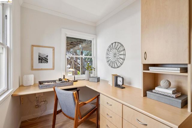 254 Wildwood Ave, Piedmont, CA 94610