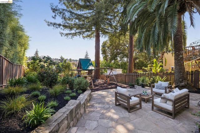 254 Wildwood Ave, Piedmont, CA 94610