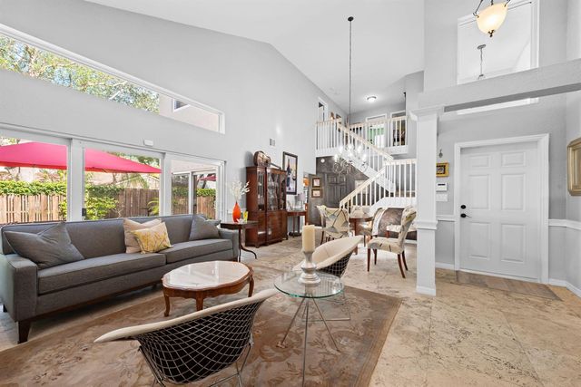 1140 Linden Street, Hollywood, FL 33019