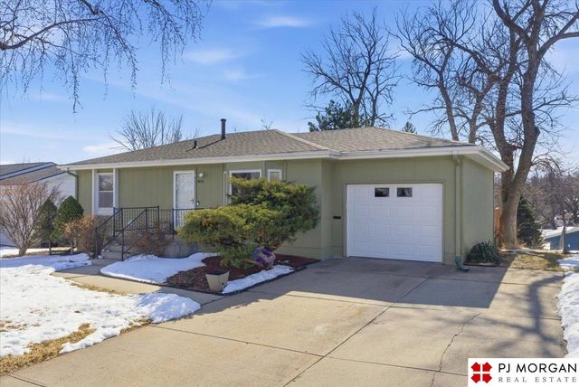 9335 Corby Street, Omaha, NE 68134