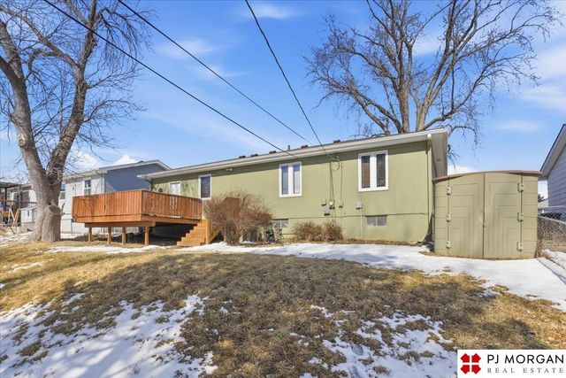 9335 Corby Street, Omaha, NE 68134