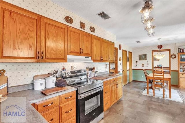 408 Flowers Drive, Hinesville, GA 31313