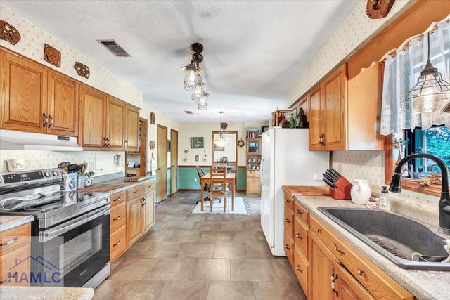 408 Flowers Drive, Hinesville, GA 31313