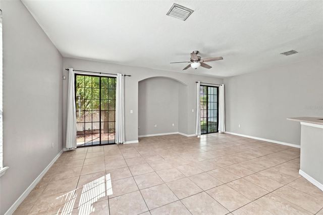 5519 KINGLETHILL DRIVE, Lithia, FL 33547