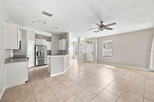5519 KINGLETHILL DRIVE, Lithia, FL 33547