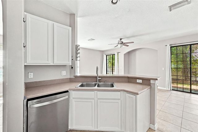 5519 KINGLETHILL DRIVE, Lithia, FL 33547