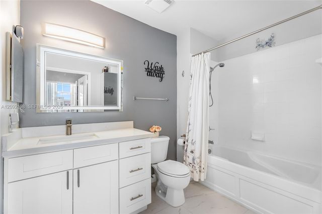 520 SE 5th Avenue 2713, Fort Lauderdale, FL 33301