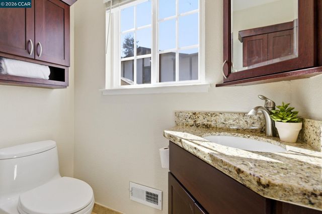 5612 Frank Pl, Clayton, CA 94517