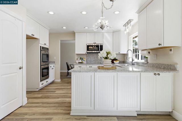 5612 Frank Pl, Clayton, CA 94517