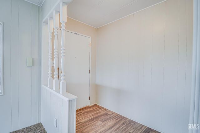 400 E Roberts Lane 48, Bakersfield, CA 93308