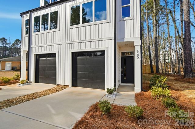 339 & 343 Gray Drive, Charlotte, NC 28213