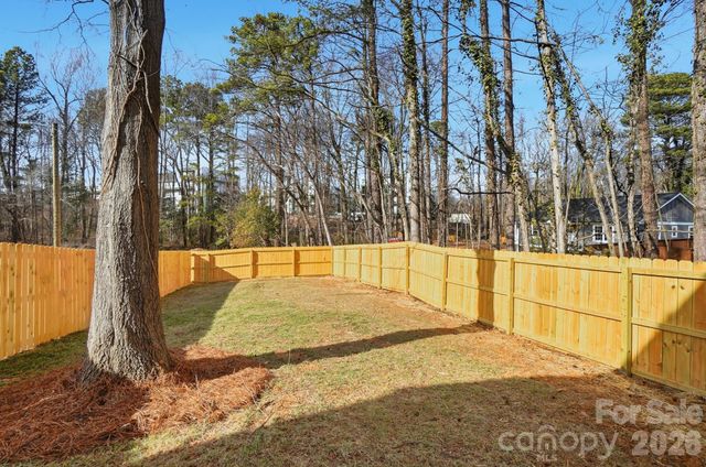 339 & 343 Gray Drive, Charlotte, NC 28213