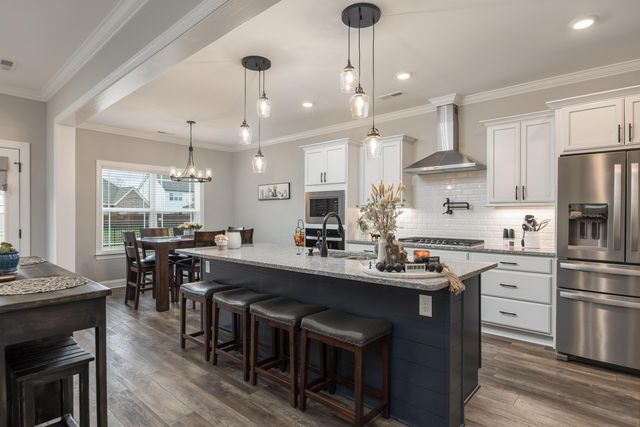 2523 Firefly Field Road, Ooltewah, TN 37363