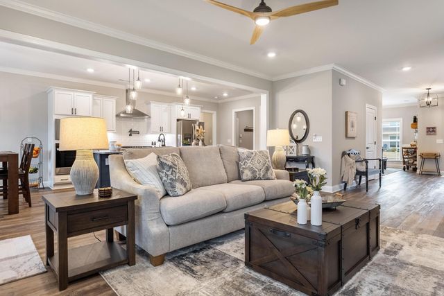 2523 Firefly Field Road, Ooltewah, TN 37363