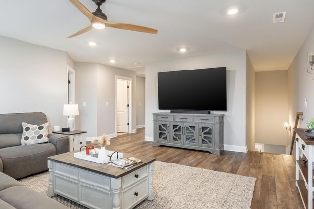 2523 Firefly Field Road, Ooltewah, TN 37363