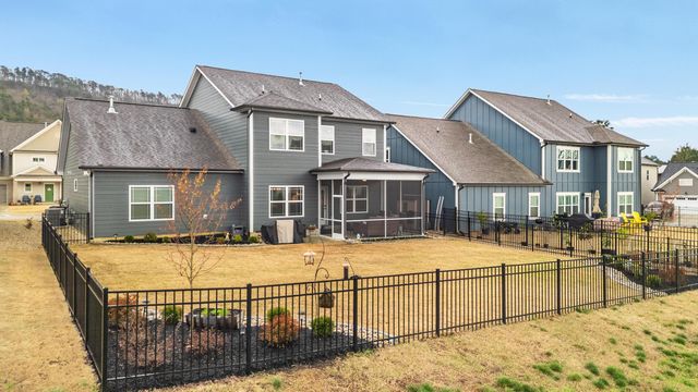 2523 Firefly Field Road, Ooltewah, TN 37363