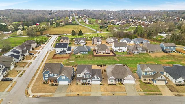2523 Firefly Field Road, Ooltewah, TN 37363