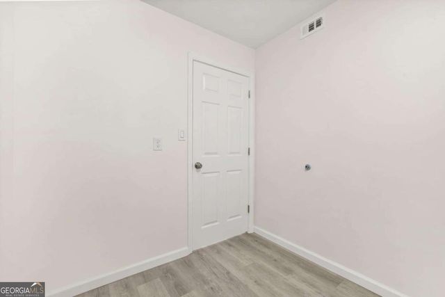 1166 Booth Road SW 202, Marietta, GA 30008