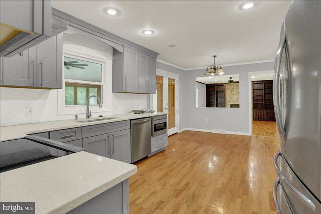 214 BURRELL BLVD, Allentown, PA 18104