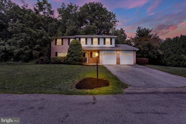 214 BURRELL BLVD, Allentown, PA 18104