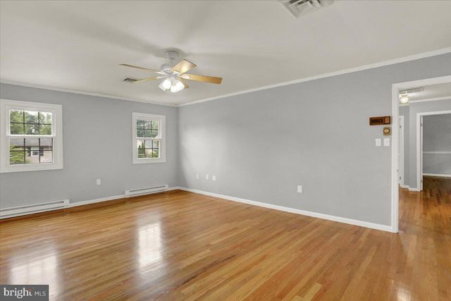 214 BURRELL BLVD, Allentown, PA 18104