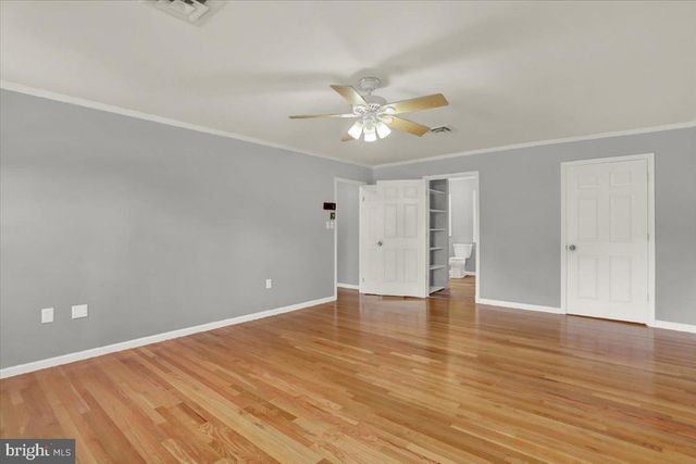 214 BURRELL BLVD, Allentown, PA 18104