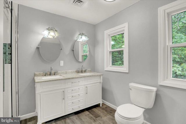214 BURRELL BLVD, Allentown, PA 18104