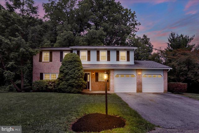 214 BURRELL BLVD, Allentown, PA 18104